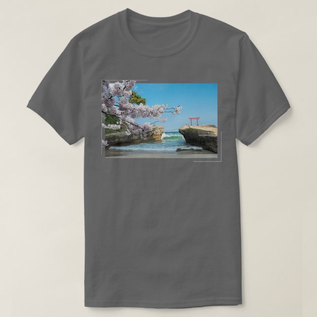 Japansk Sakura Cherry Blommar Träd Beach T Shirt (Design framsida)