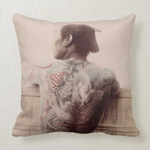 Japanska brudgum tatueringar, c.1880 (fotoet) kudde
