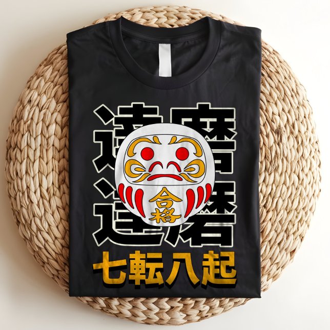 Japanska Daruma Doll Lycka till T Shirt (Skapare uppladdad)