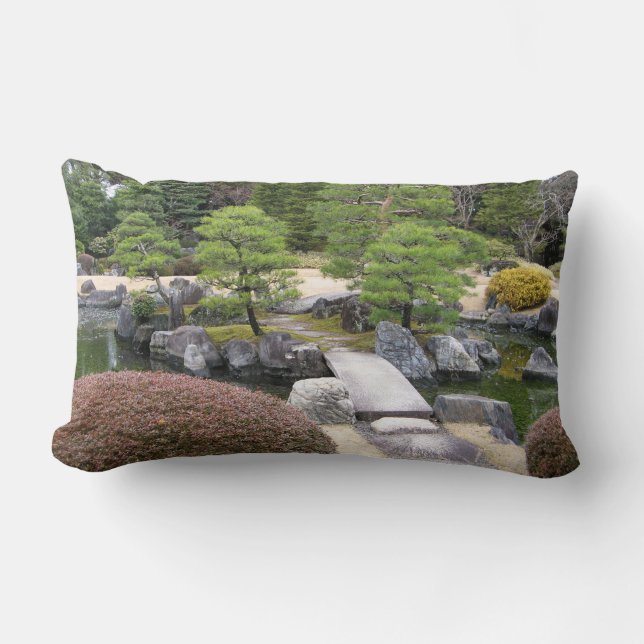 Japanska Garden 日 本 庭 園 Lumbarkudde (Framsida)