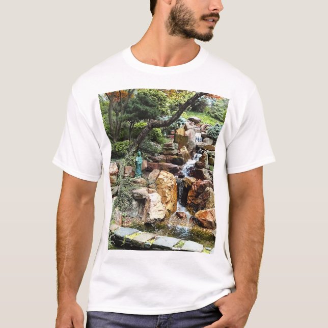 Japanska Garden i höst T Shirt (Framsida)