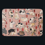 japanska katter Ukiyo-e Funny kattunge Badrumsmatta<br><div class="desc">Den här bilden baseras på ukiyo-e Cats-utskriften från den japanska tryckkonstanten Utagawa Kuniyoshi (1797-1861). Den här antika ukiyo-e-utskriften har femtiofem katter som verkar göra alla sorters kattunge sak. Katter som föreslås som 53 Station i Tōkaidō,  1850</div>