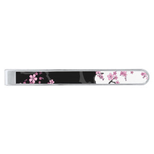 Japanska Kimono Black and White Rosa Sakura Silverpläterad Slipsnål