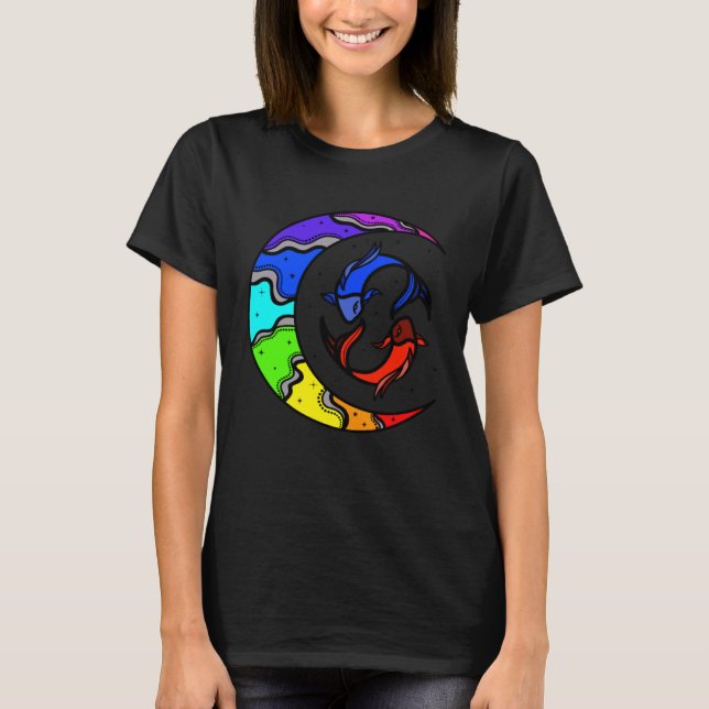 Japanska Koi-fiskar och halvmåne med regnbåge C T Shirt (Framsida)