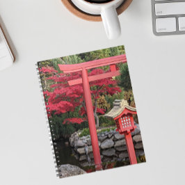 Japanska trädgårdsstrukturer och Röda Löv Anteckningsbok