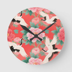 Japanska tranor, peonior, röd chinoiserie elegans rund klocka