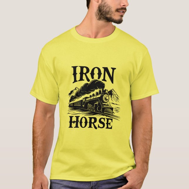 Järn Horse’ Modern Western lokomotiv T-Shirt (Framsida)