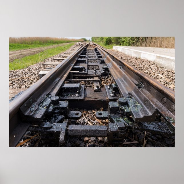 Järnvägen försvinner i Avstånd Poster (Framsidan)