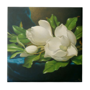 Jätte- Magnolias på en blåttsammettrasa, c.1890 Kakelplatta