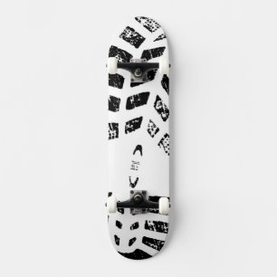 Jättestora fotavtryck skateboard