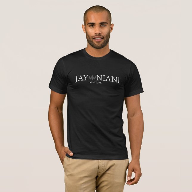 Jay Niani logotypvit T-shirt (Hel framsida)