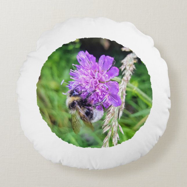 Jede Blüte zählt – Rundes Dekokissen Rund Kudde (Framsidan)