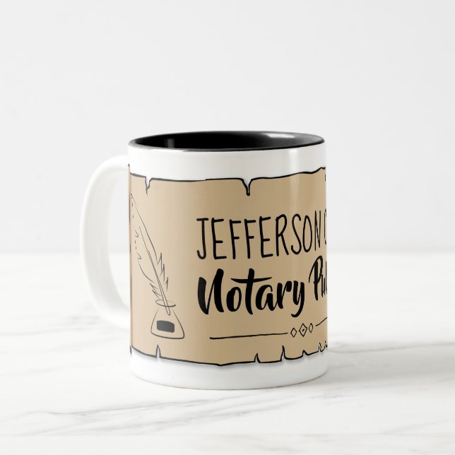 Jefferson City Notary Public Rulla Feather Quill Två-Tonad Mugg (Framsida vänster)