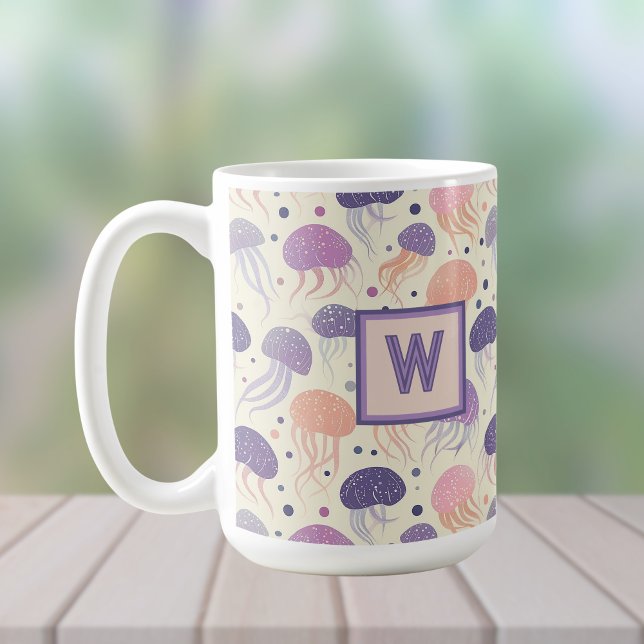 Jellyfish Cute Pastel Lila and Orange Monogram. Kaffemugg (Skapare uppladdad)