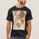 Jellyfish Ernst Haeckel T Shirt<br><div class="desc">Jellyfish Ernst Haeckel.. Kolla in vårt Aquarium t shirts-urval för det allra bästa i unik form eller anpassningsbar,  handgjord biet från våra klädaffärer.</div>