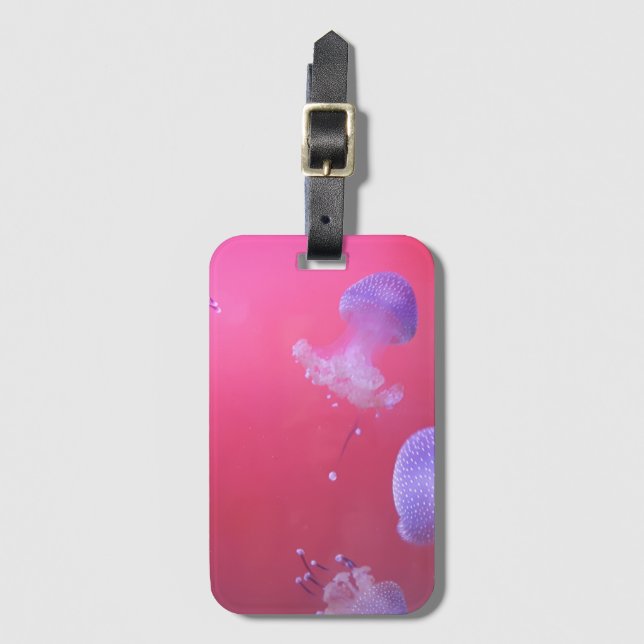 Jellyfish in the Rosa Bagagebricka (Framsida vertikal)