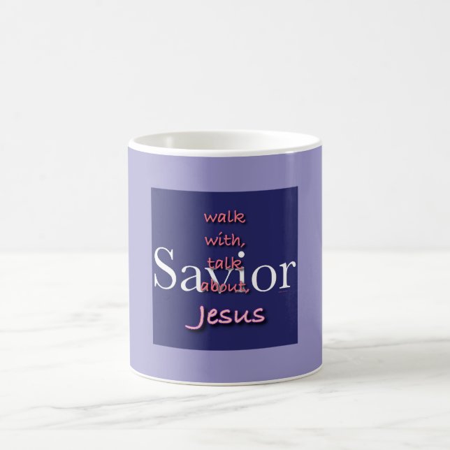 Jesus är Savior Blek Lavender Coffee Mugg (Center)