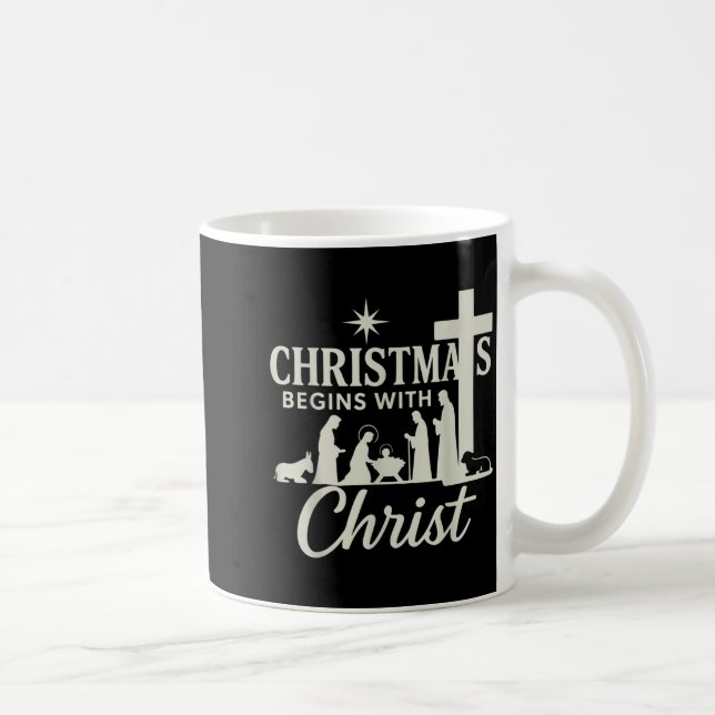 Jesus Christmas Begins With Christ Pjs Pajamas Tod Kaffemugg (Höger)