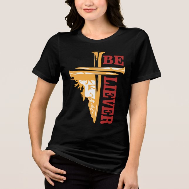 Jesus Cross Nail Design – Powerful Christian T Shirt (Framsida)