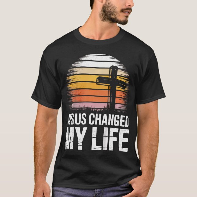 Jesus Förändrade Mitt Liv Retro Kors T Shirt (Framsida)