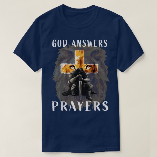 Jesus Gud Answers Prayers Warrior Manar Christian  T Shirt (Design framsida)
