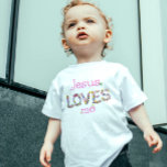 Jesus kärlek mig t shirt<br><div class="desc">Gå in i trosvärlden och mode med vår "Kärlek like Jesus" kristna T-shirt. Den här kristna kvinnoskjortan förenar trendigets estetik med ett kraftfullt budskap, som ger kärlek brev en kraftig vävning till en livfull sammansättning av färgstarka blommor. Uttryck din hängivenhet på ett modernt och chic sätt, skapar ett djärvt och...</div>