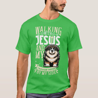 Jesus och hund kaukasiska shepherd Hund T Shirt