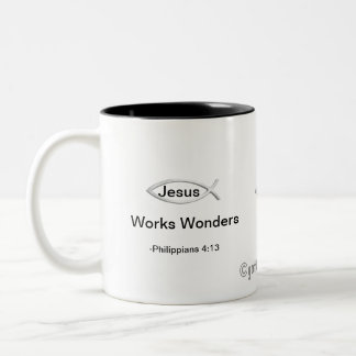 Jesus Works Wonders gotGod316.com Två-Tonad Mugg