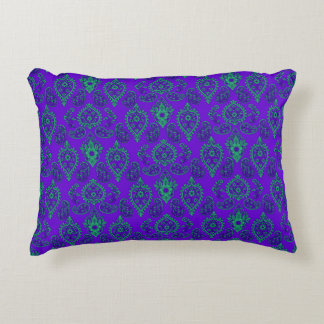 Jewel-Tone Ornate Paisley Design Prydnadskudde