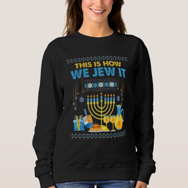 Jewish Hanukkah Menorah This Is How We Jew It   T Shirt (Framsida)