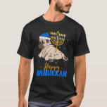 Jewish Pug Menorah Lycklig Hanukkah Chanukah Hund T Shirt<br><div class="desc">Jewish Pug Menorah Lycklig Hanukkah Chanukah Hund.</div>