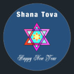 Jewish Star Shana Tova Runt Klistermärke<br><div class="desc">Shana Tova Jewish Star har Hebrew stil nedfläckad glass Star av David och Sunny hälsning för ett Gott nytt år.</div>