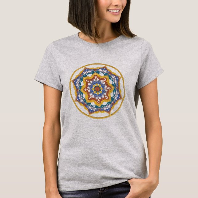 Jill's crochet mandala t-shirt (Framsida)
