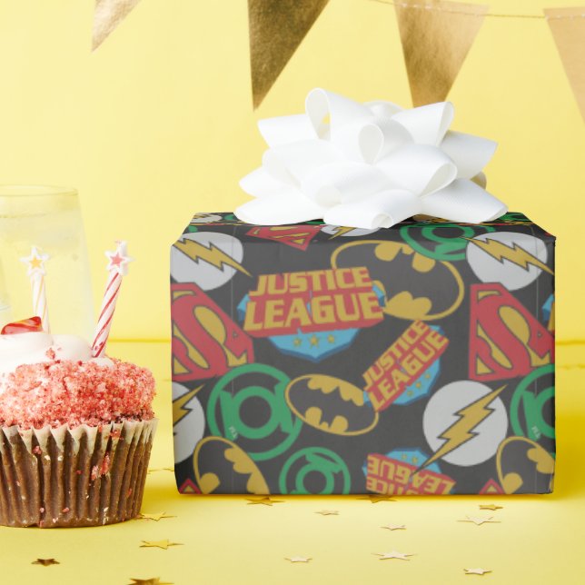 JL Core Supreme 2 Presentpapper (Födelsedagsfest)