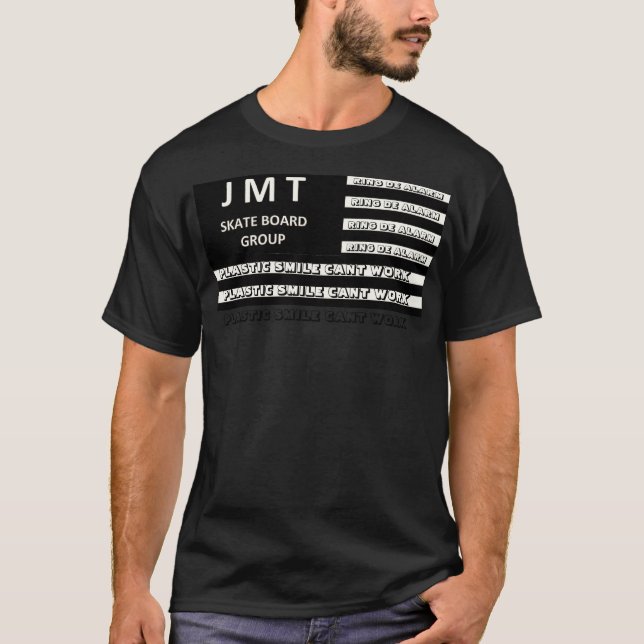 JMT. PLASTIC LEENDE FUNGerar INTE Basic Dark T-Shi T Shirt (Framsida)