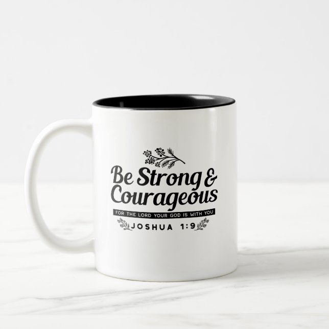 Jo 1:9 Bible Verse-design - vara stark och modig Två-Tonad Mugg (Vänster)