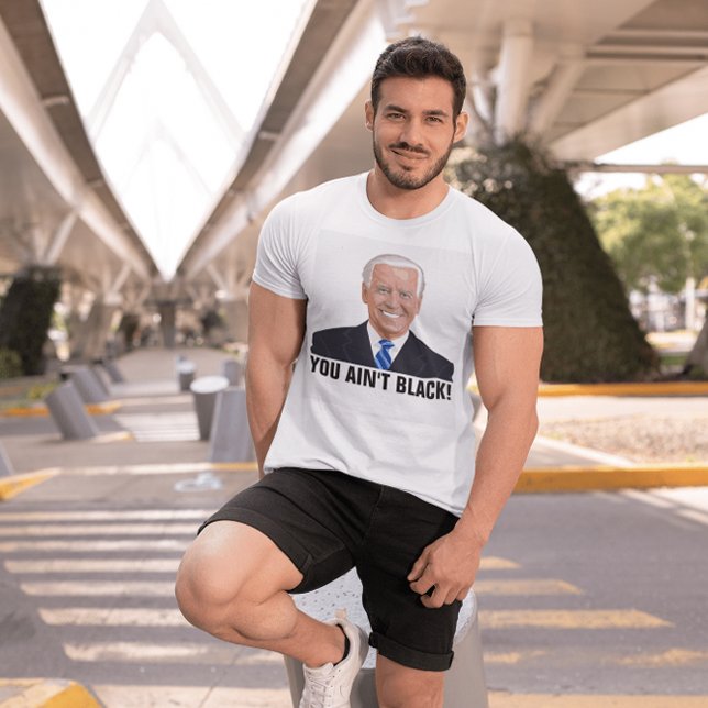 JOE BIDEN DU INTE BLACK! FUNNY T-SHIRTS (Skapare uppladdad)