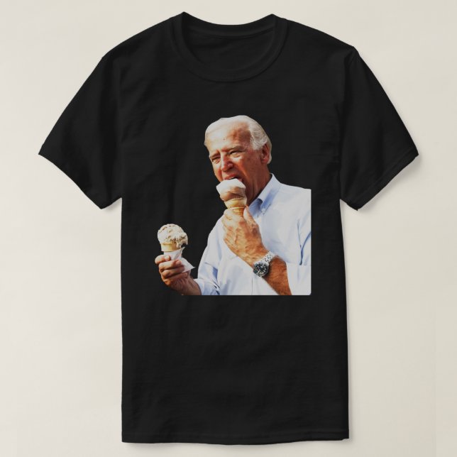 Joe Biden Eating Ice Cream Sticker.png T Shirt (Design framsida)