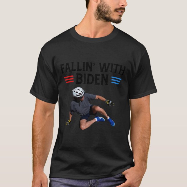 Joe Biden faller av Biden Bike Meme Funn T Shirt (Framsida)