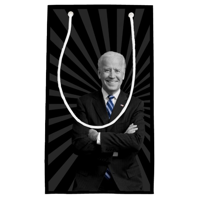 JOE BIDEN FÖR PRESIDENT 2020 USA ARM FOLDED (Framsidan)