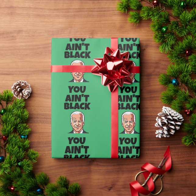 JOE BIDEN FUNNY CHRISTMAS WRAPPING PAPPER PRESENTPAPPER (Julgåva)