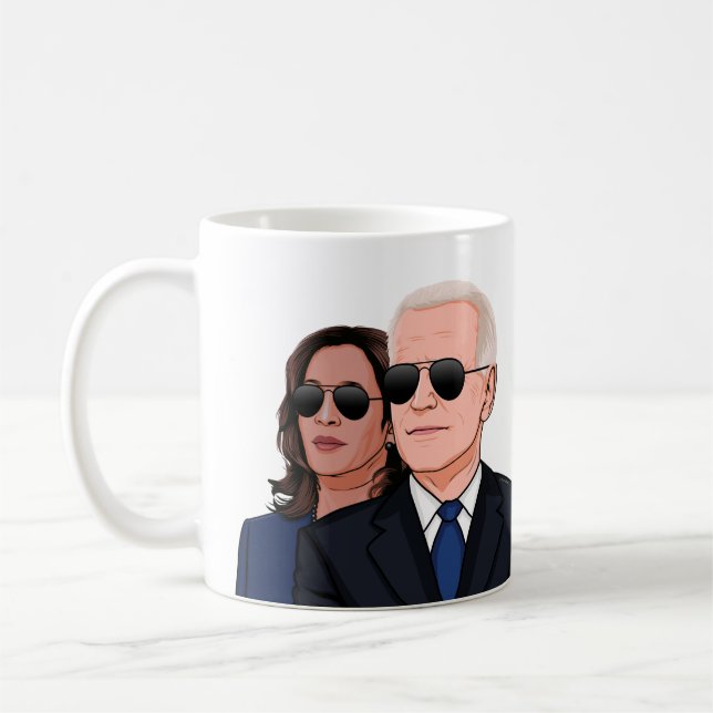 Joe och Kamala Aviators Kaffemugg (Vänster)