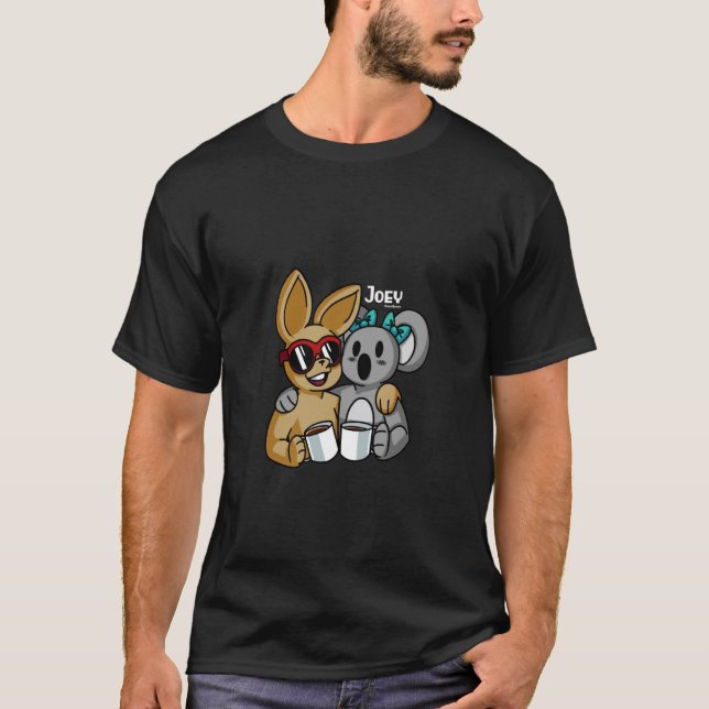 Joey & Kandi Kaffe T Shirt (Framsida)