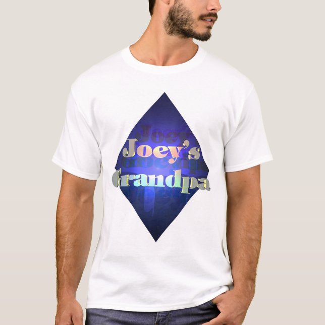 Joeys morfar (bekläda av skjortan), tee shirt (Framsida)
