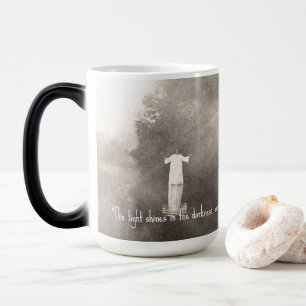 JOHN 1:5 Föränderlig mugg