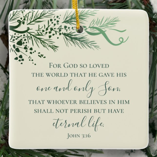 John 3:16 Personlig Sage Gräs julgåva Julgransprydnad Keramik (Elegant modern custom Sage script John 3:16 Christmas ornament gift. Personalize hand drawn pine.)