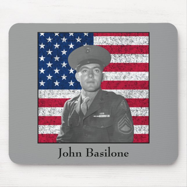 John Basilone och amerikanska flaggan Musmatta (Framsidan)