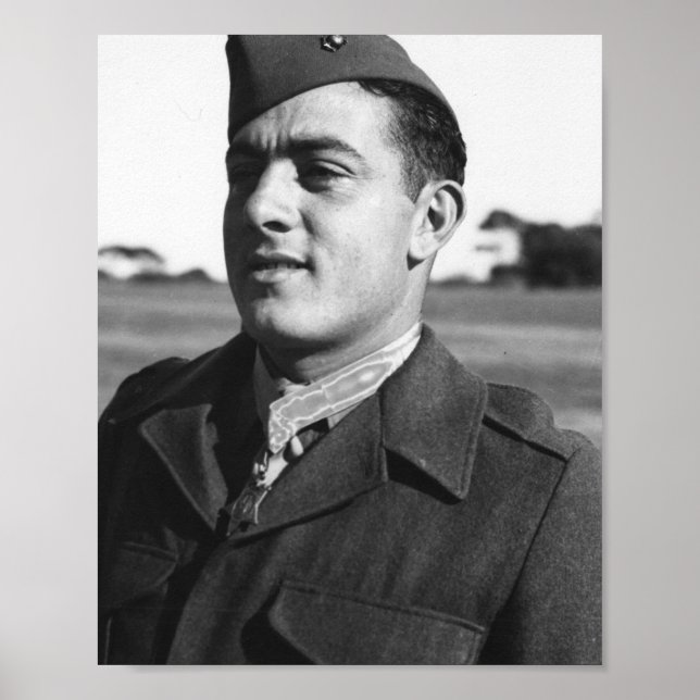 John Basilone Portrait Poster (Framsidan)
