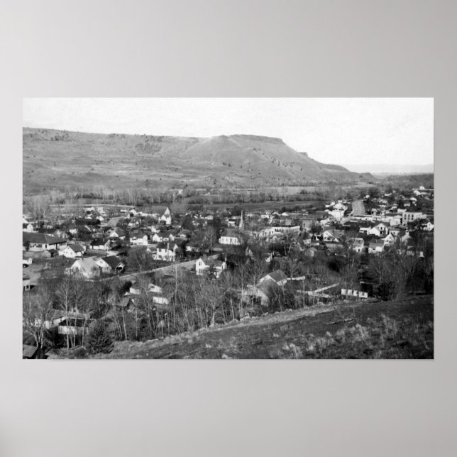 John Day, Oregon Town View Photograph Poster (Framsidan)