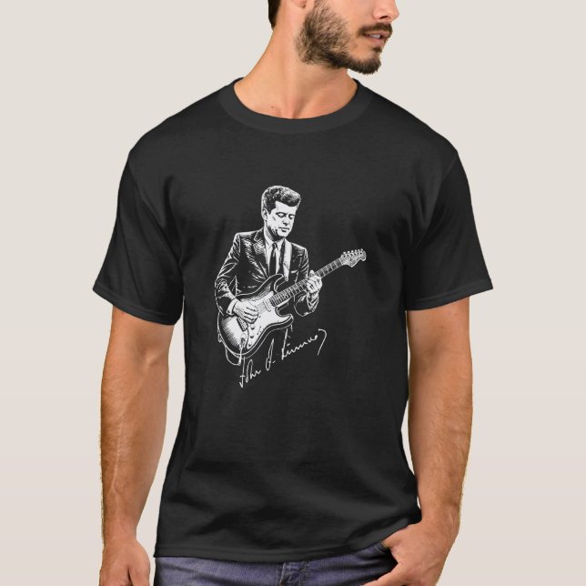 John F. Kennedy spelar elgitarr signatur  T Shirt (Framsida)